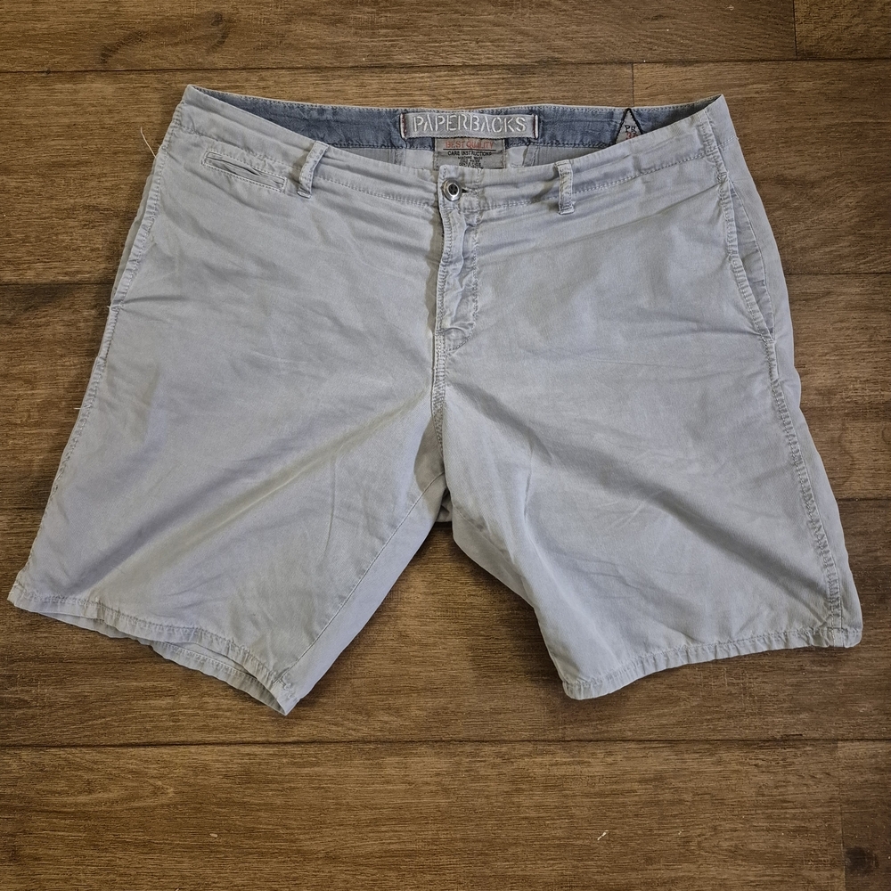 Paperbacks Gray Flat Front Relaxed Shorts - Picture 2 of 6